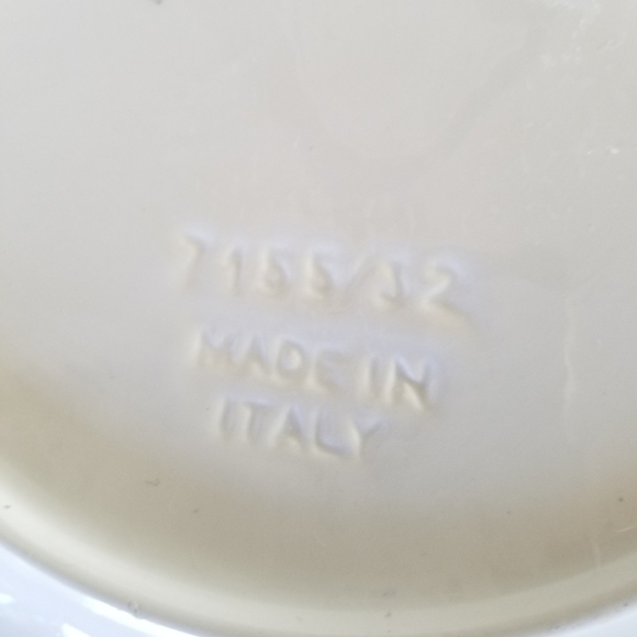 Pier 1 Imports | Decorative Christmas Plate - Picture 5 of 6